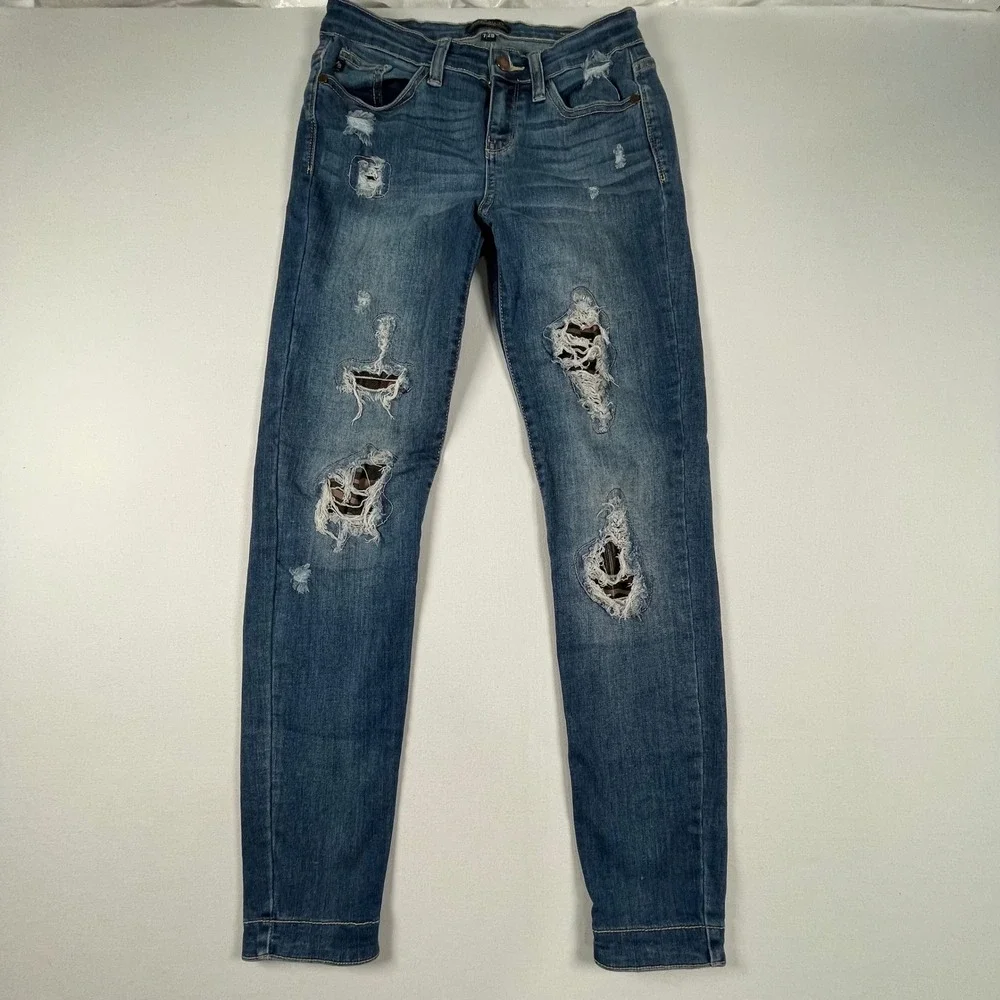 Judy‎ Blue Distressed Skinny Jeans Camo Patched Ripped Denim Med Wash Size 7/28